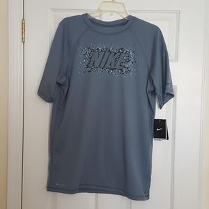 NWT NIKE Men's Dri-Fit Gray T-Shirt Size Large